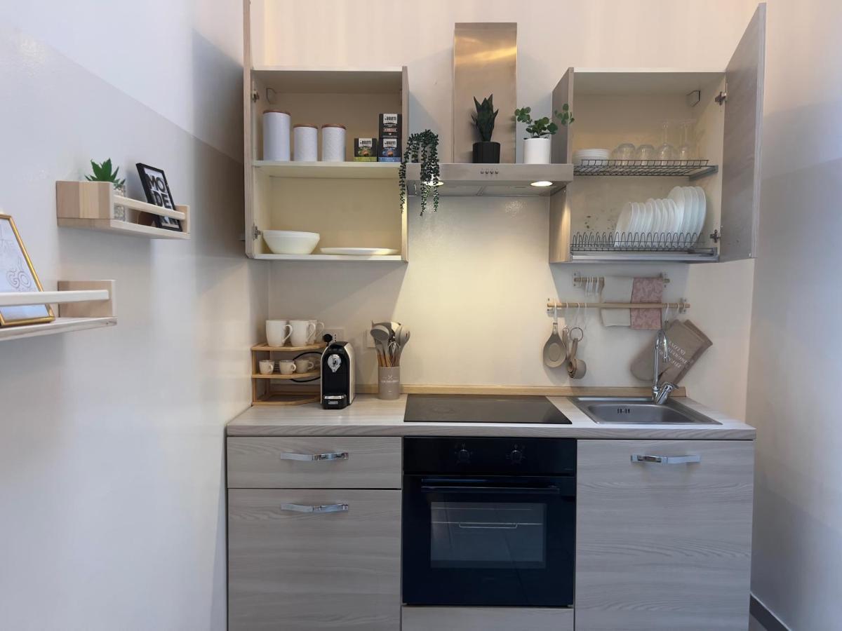 דירות Regina Milano In Porta Romana 3 - Sky Tv, Wifi & Breakfast Box מראה חיצוני תמונה